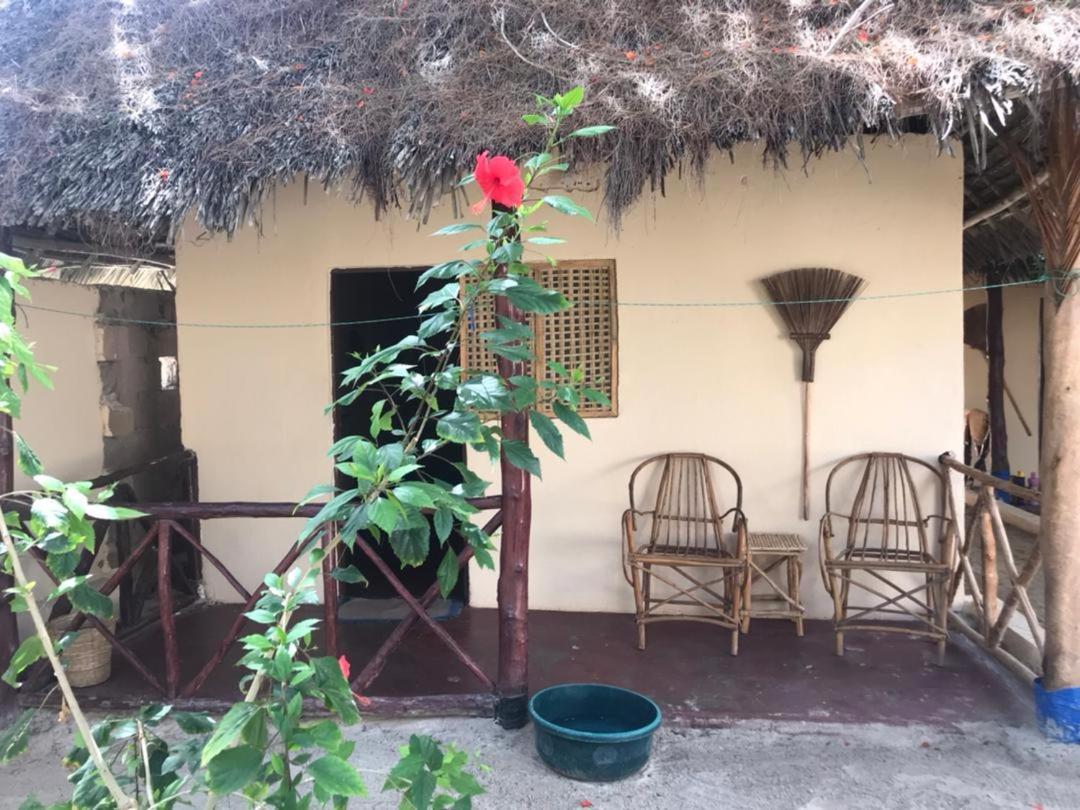 Mohammed Bungalows And Restaurant Матемве Экстерьер фото
